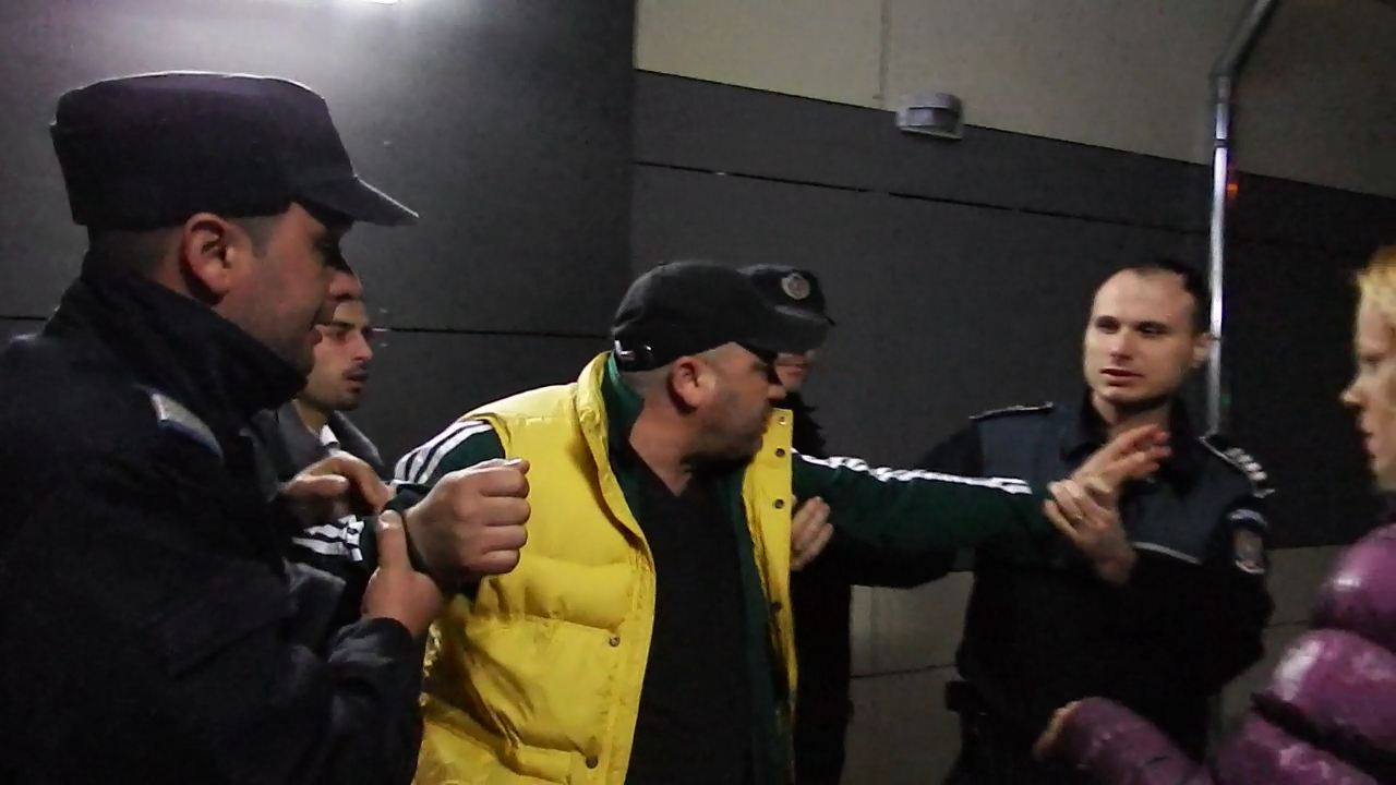 Un sătmărean a luat ”la mișto” Codul Rutier, iar acum stă în arestul poliției