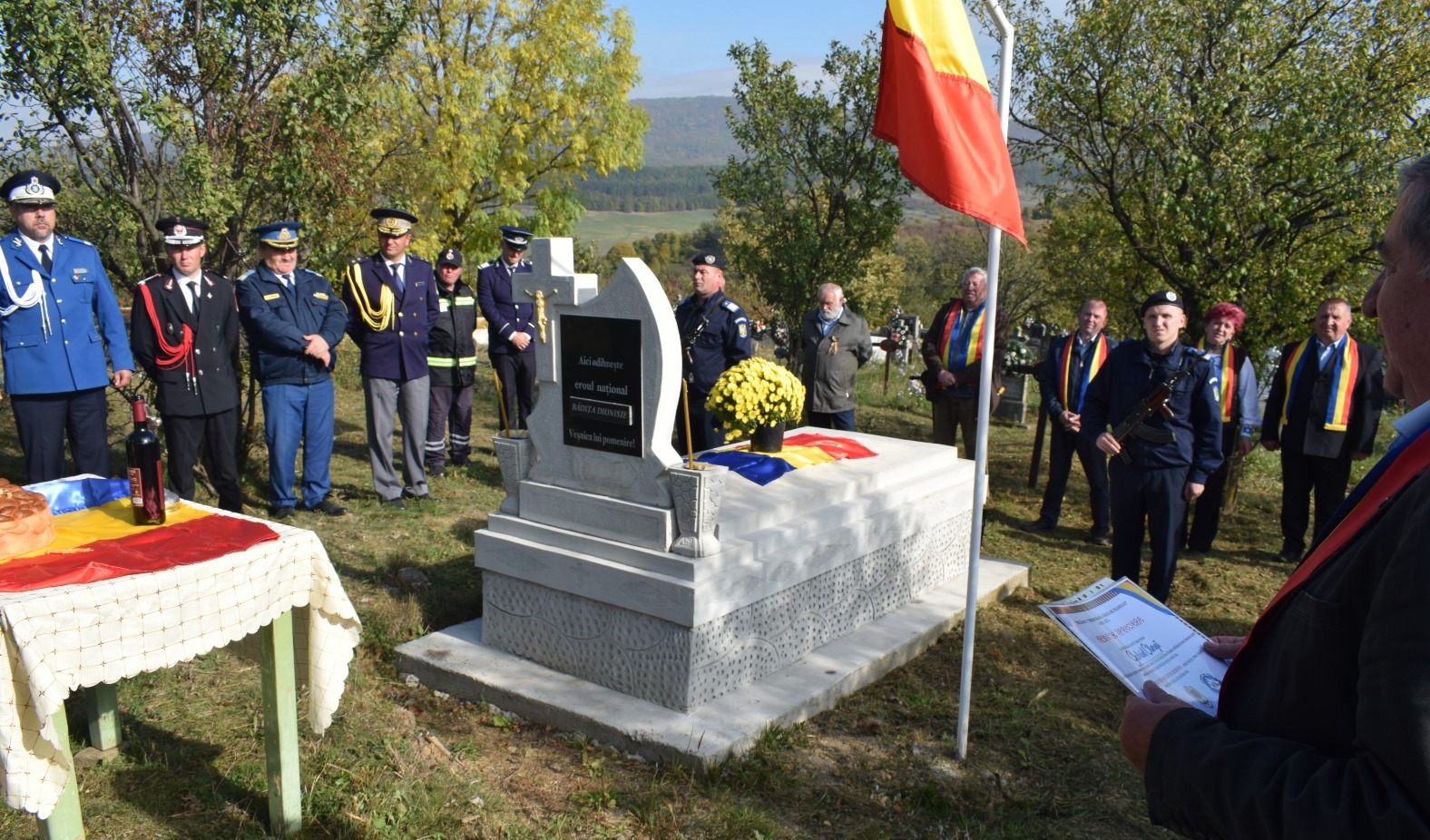 Activitate de comemorare a eroilor neamului de la Socond
