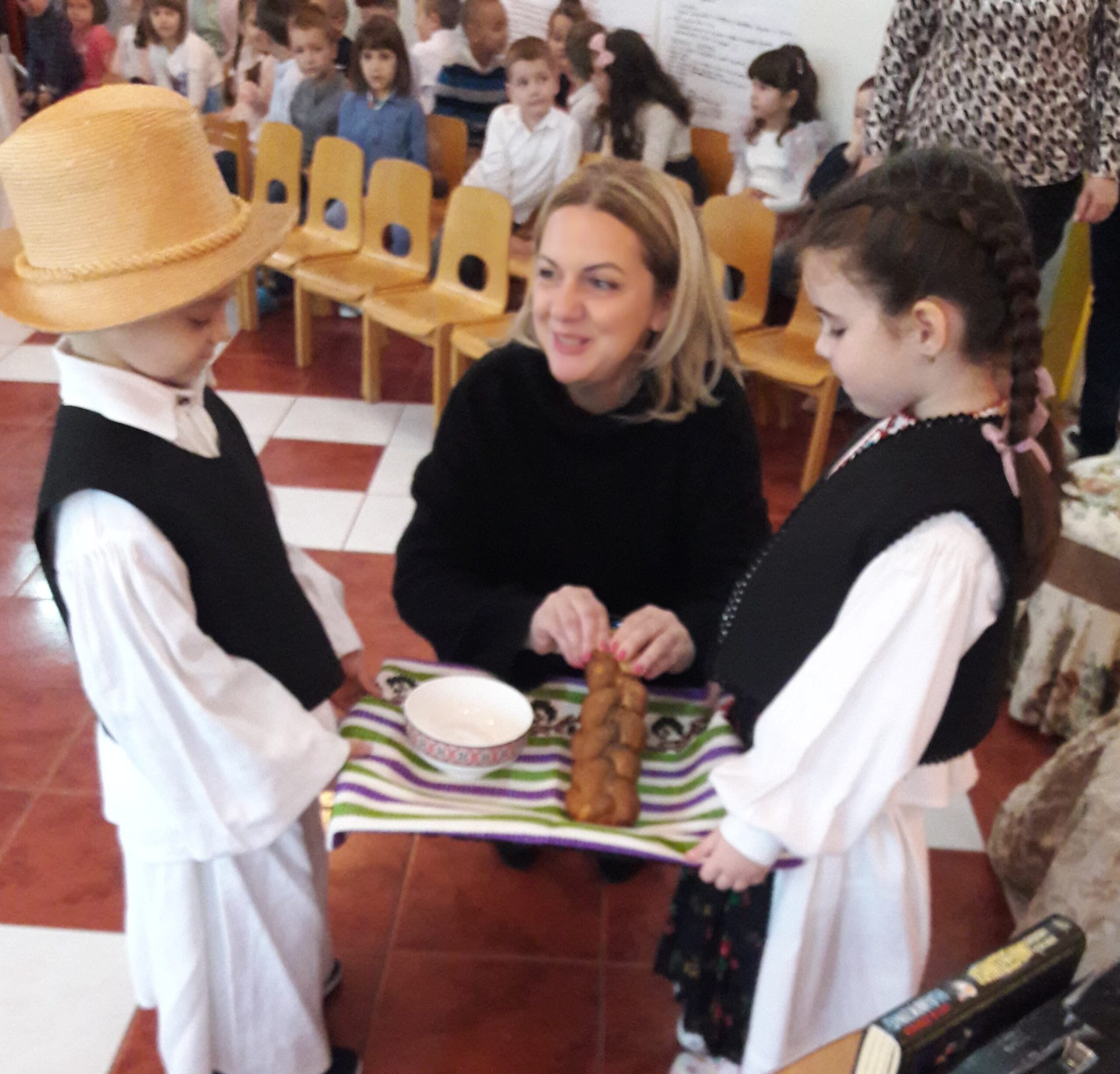 De la joc, la educație financiară!