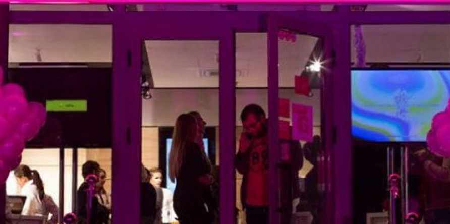 Bătaie de joc și fără “Rom”