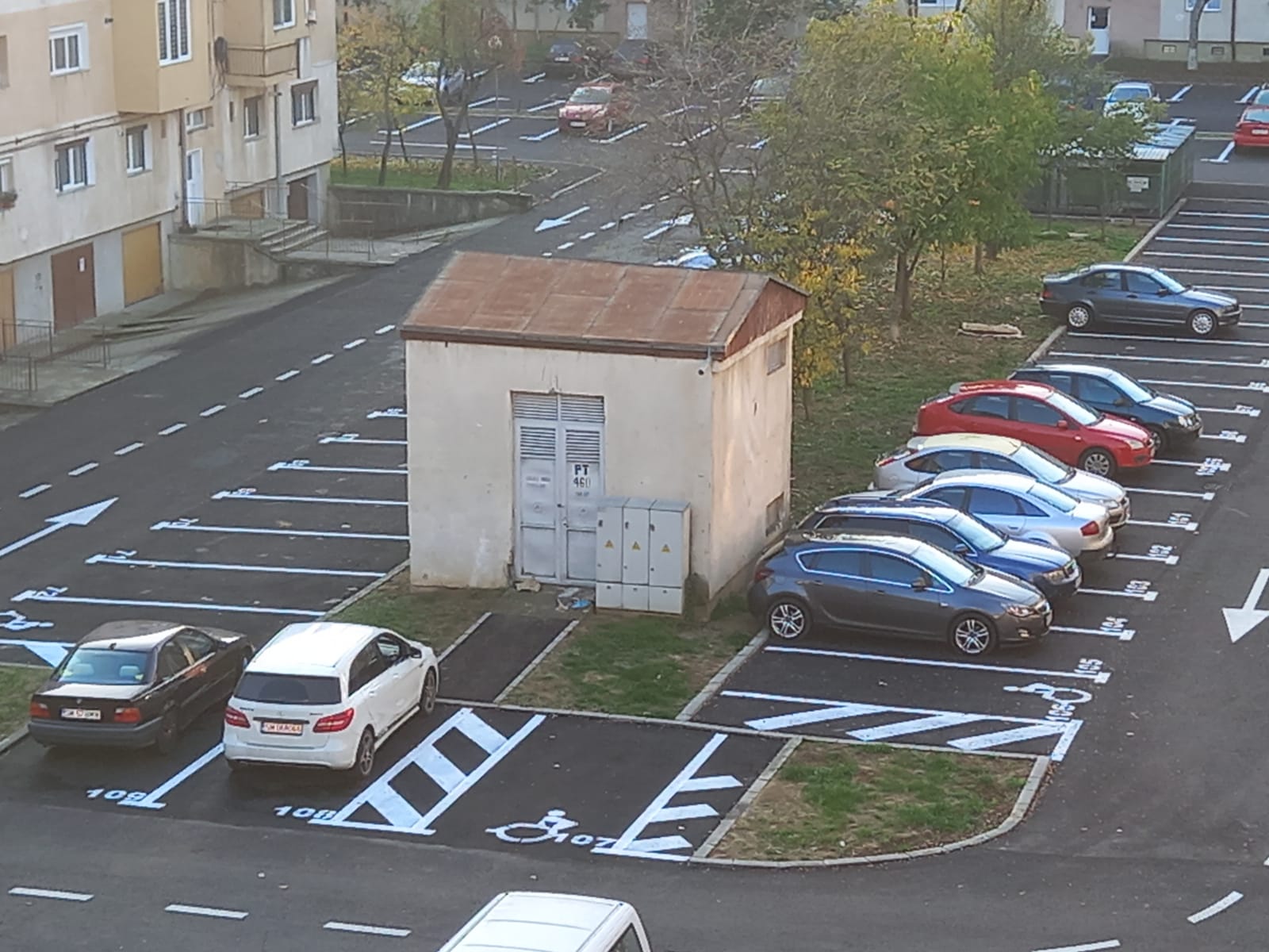 Greu cu rezervarea unui loc de parcare în Sătmar!