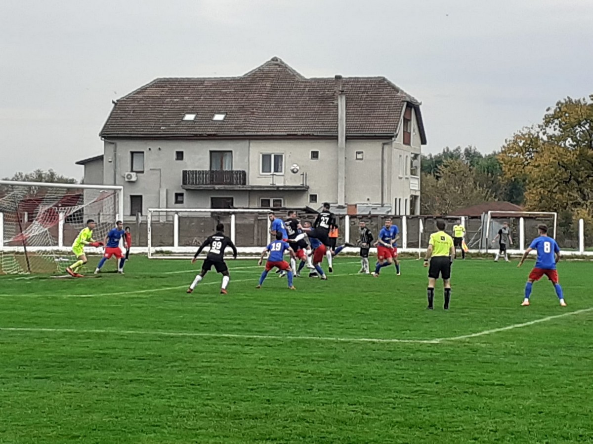 Liga a 3-a: Victoria Carei- FC Bihor 2-3. Greu fără golgheterul Tincău în fața liderului