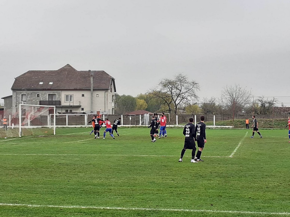 Remiză cu... campioana remizelor!