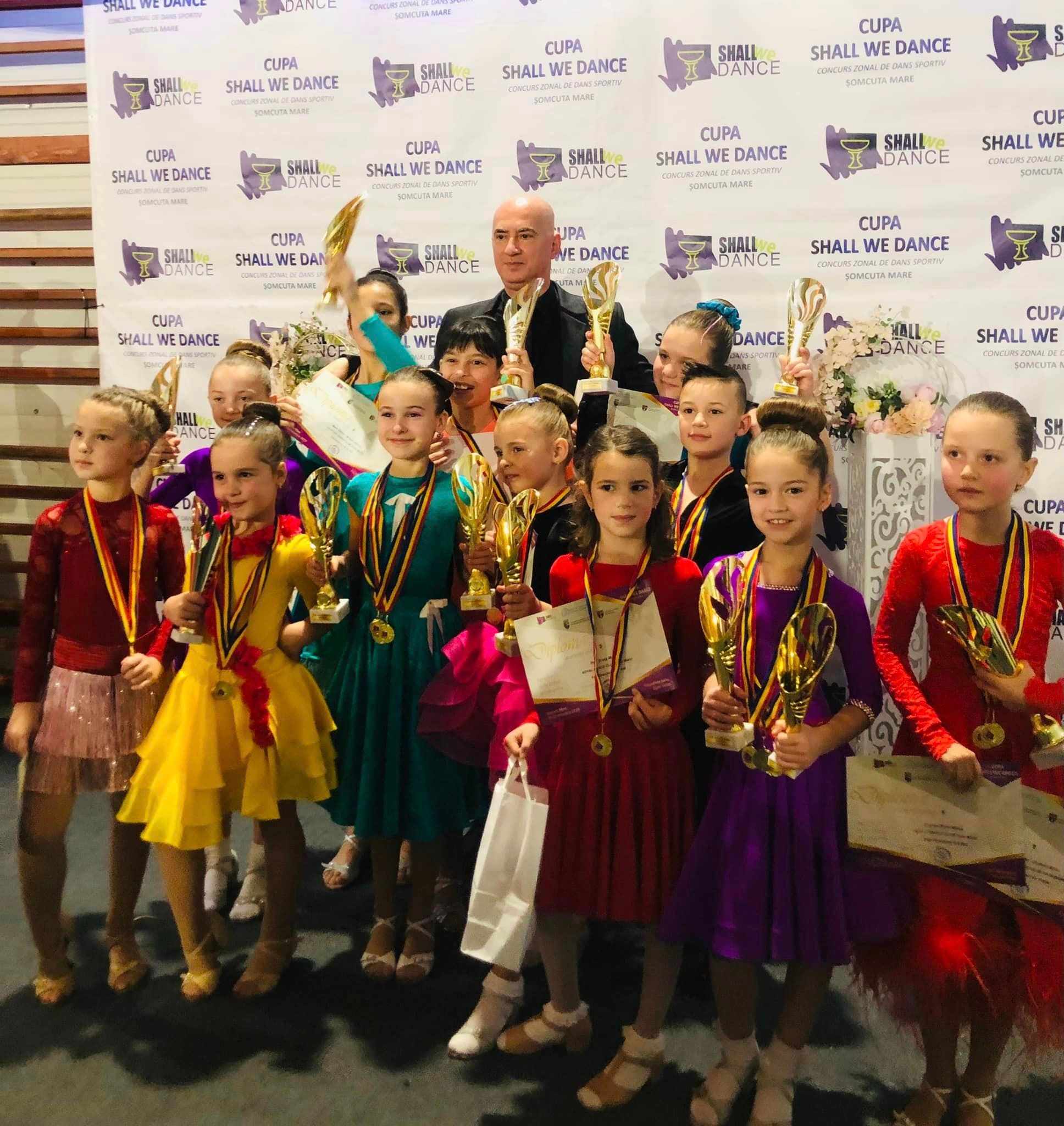 Royal Dance Club Satu Mare a impresionat la concursul național” Shall we Dance” din Șomcuta Mare