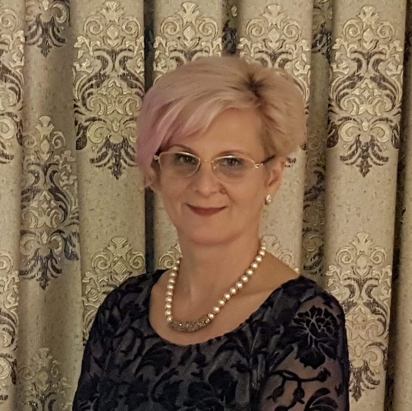 FELICITĂRI. Prof. Reiz Maria, director al Liceului Teoretic German  – în finala pentru premiile Directorii Anului 2022