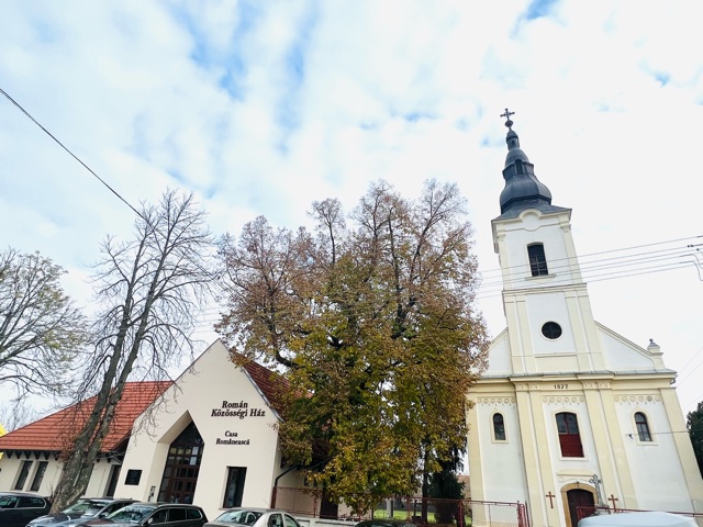 Două biserici româneşti din Ungaria au fost resfinţite, la Bătania (Battonya) şi Săcal (Körösszakál)