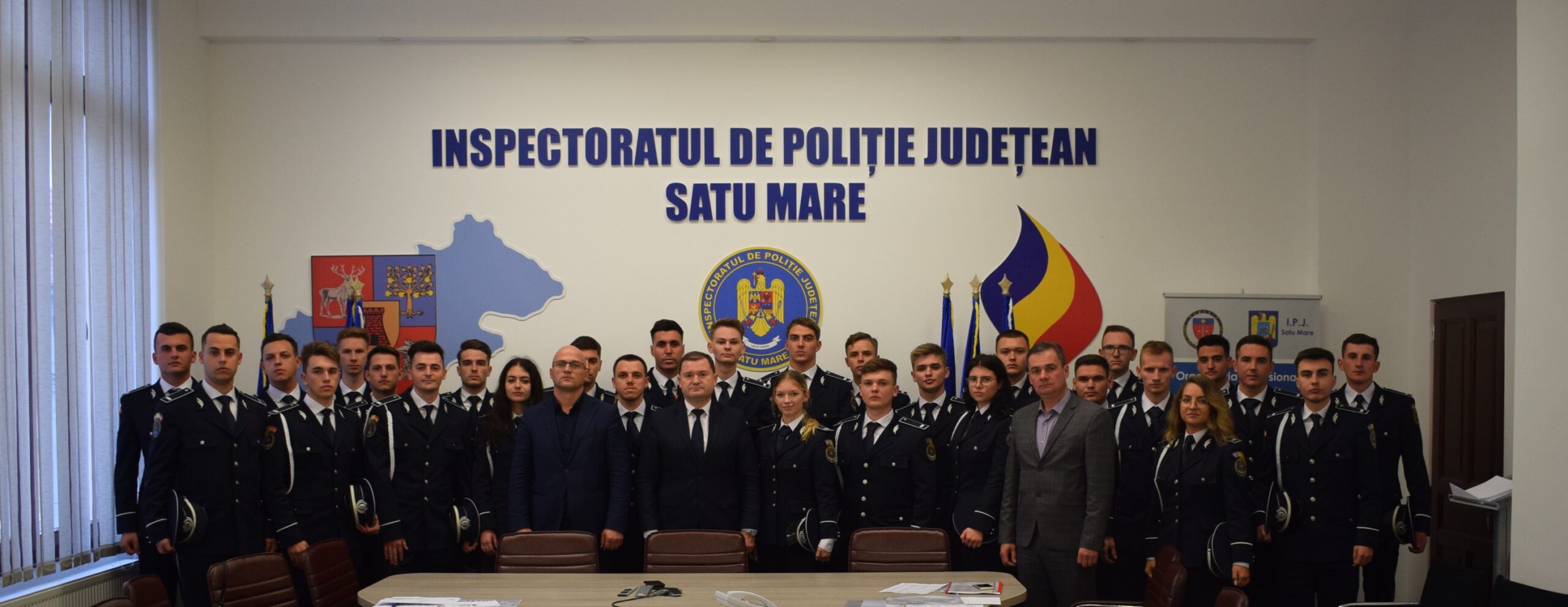SÂNGE PROASPĂT în POLIȚIA  sătmăreană