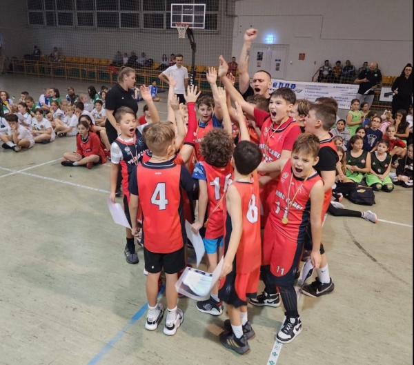 Peste 200 de copii au participat  la  Cupa PRIMO de la Carei