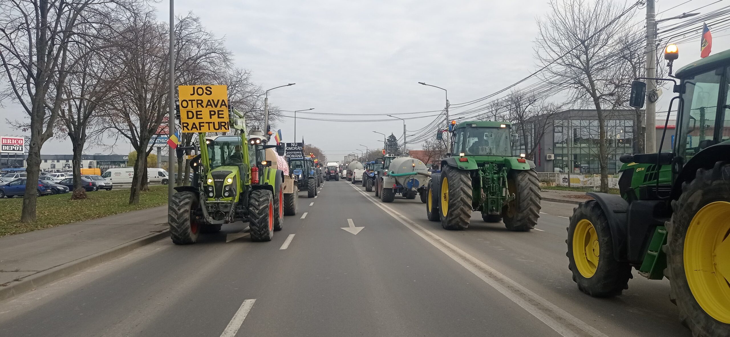PROTEST  de AMPLOARE  al fermierilor sătmăreni. MARȘ și PICHETAREA Vămii Halmeu