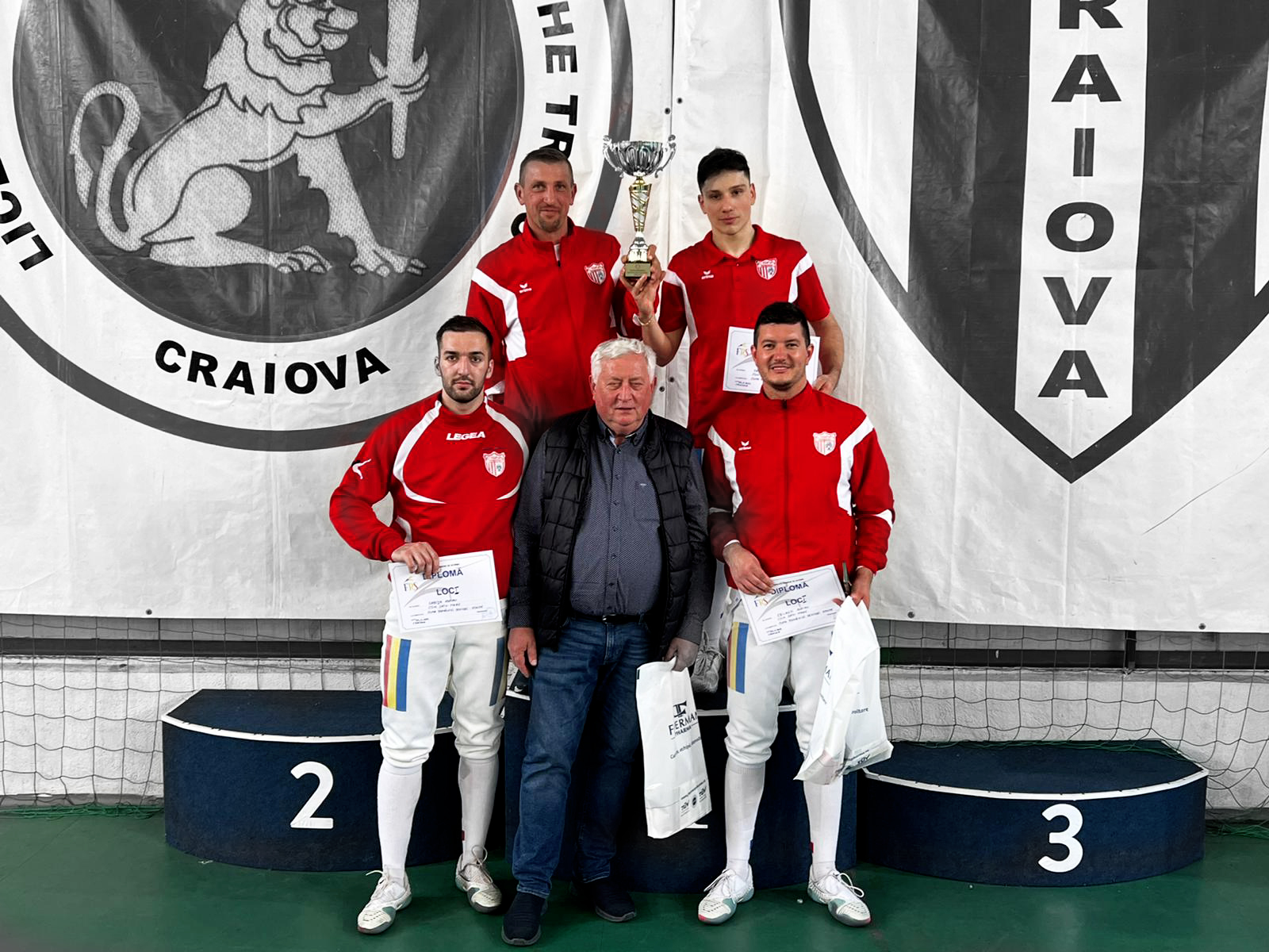 Scrimă. CSM Satu Mare a luat Cupa României la spadă!