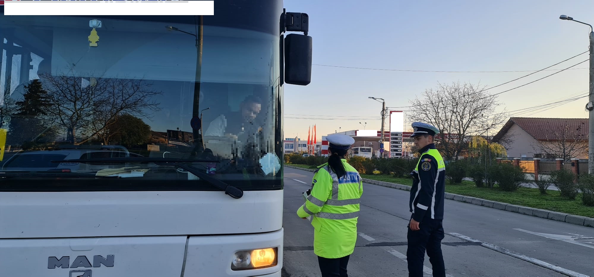 FOTO. Transportatorii sătmăreni, trași pe dreapta de polițiști