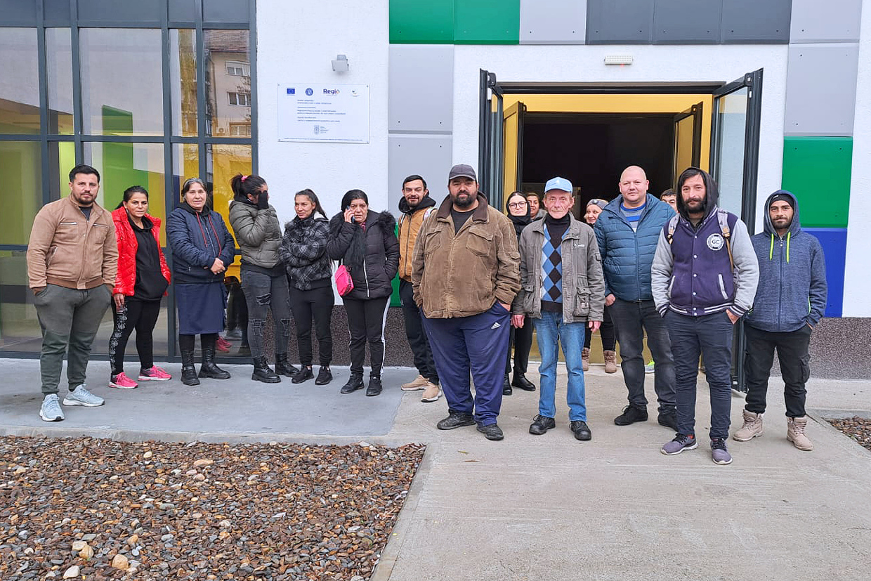 Sute de persoane din Satu Mare vor primi pachete cu produse alimentare oferite prin Programul Operațional Ajutorarea Persoanelor Dezavantajate (POAD)