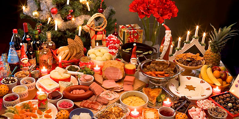 Ce se mănâncă de Revelion. Supersiții culinare la trecerea dintre ani în lume