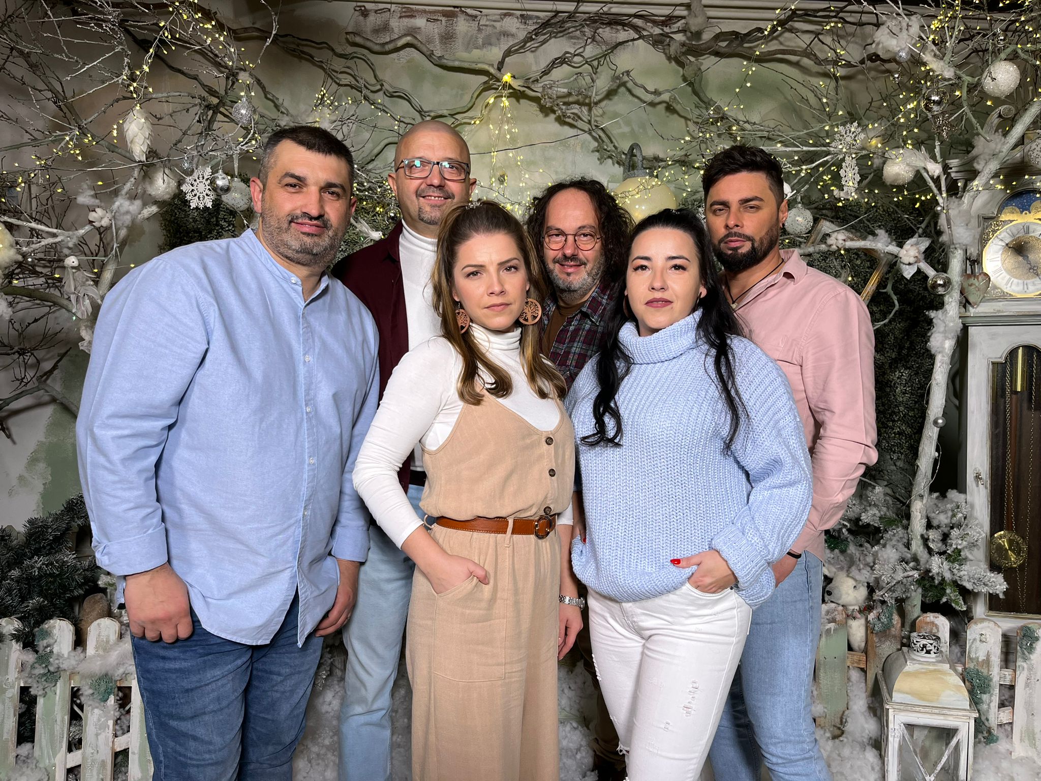 XXL Band din Satu Mare și-a lansat  piesa „Magie de Crăciun” la Nord Vest TV