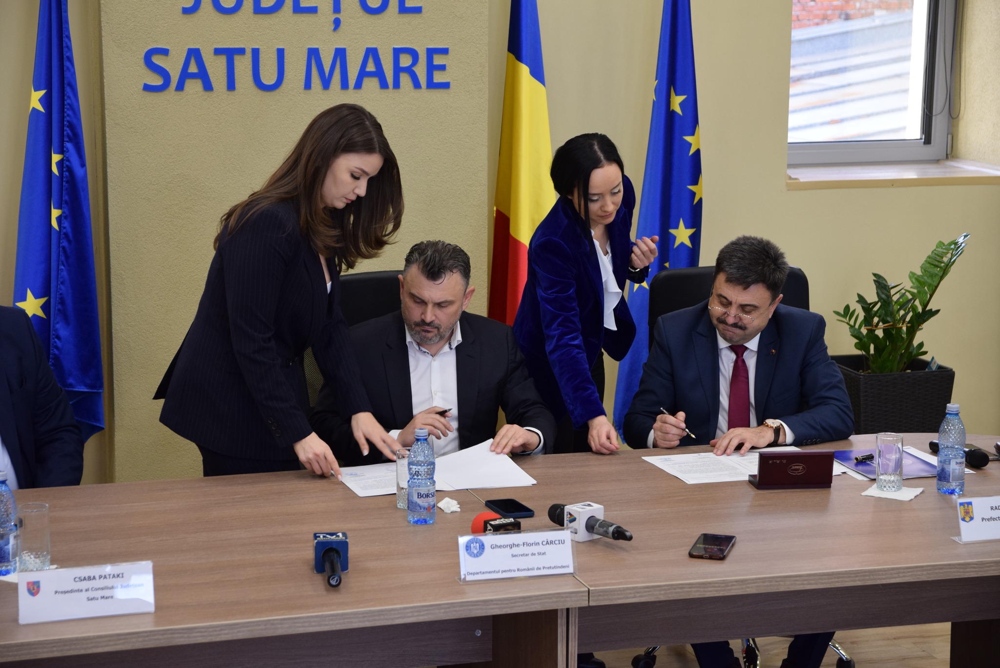 VIDEO/FOTO. CEREMONIE Eveniment deosebit la Prefectură dedicat sătmărenilor din diasporă