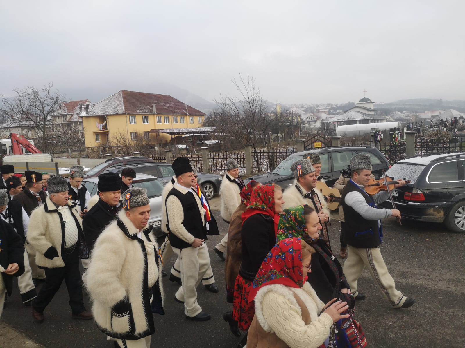 Tradiție de Crăciun susținută de Asociația Socio-Culturală Țara Oașului