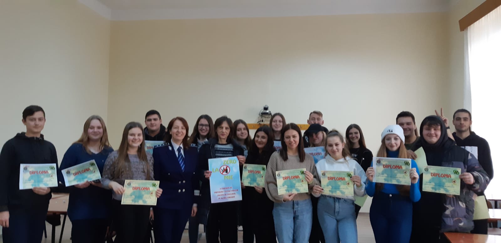 Peste 2000 de elevi din Carei, Tășnad și Negrești Oaș, împlicați în campania zero la mie