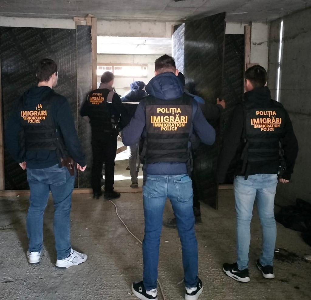 Străinii i-au adus o amendă uriașă