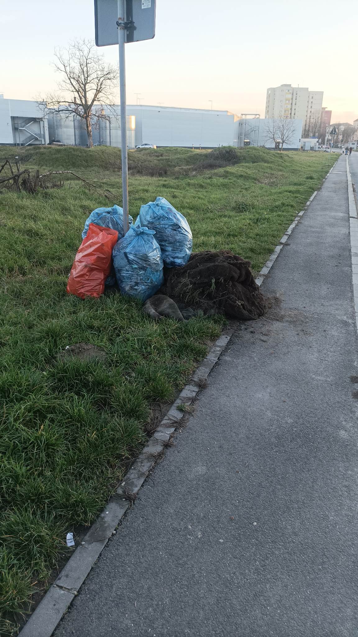 Susținere pentru trecerea  de pietoni