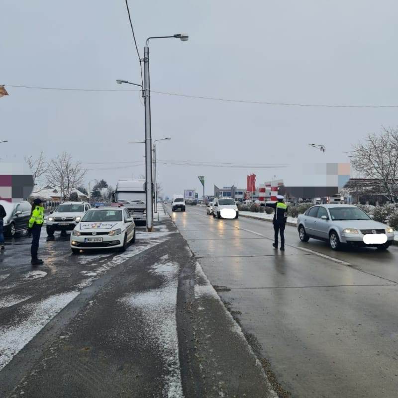 FOTOGALERIE. FILTRE  în tot județul. Transportatorii de persoane, cei vizați