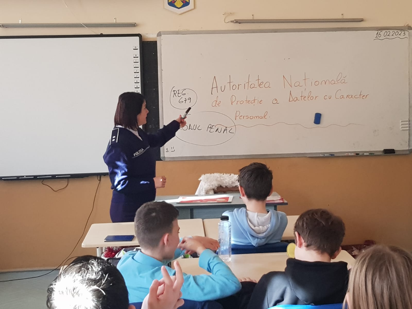 Activități desfășurate în cadrul programului ,,Eroii Internetului”