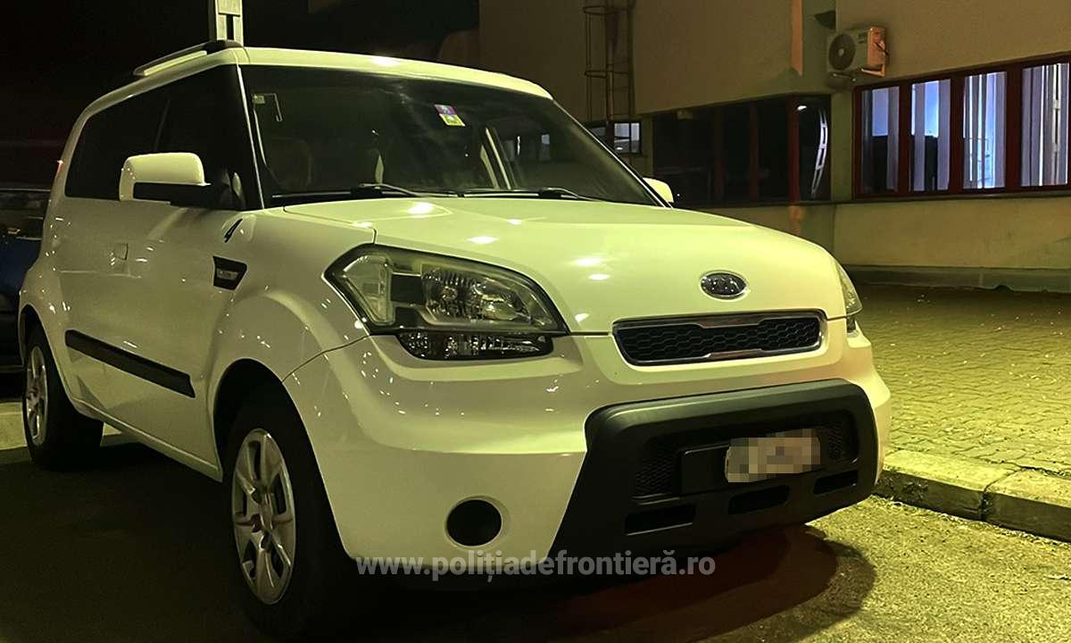 Autoturism căutat de autoritățile elvețiene, oprit la PTF Petea