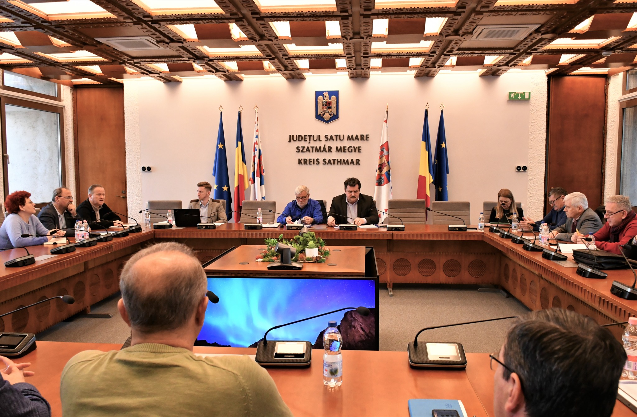 Lucrările pentru extinderea rețelei de apă și canalizare din județ, în grafic