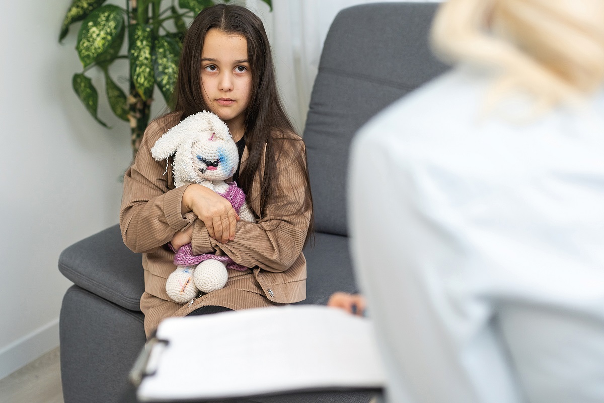 ANCHETĂ: Patru din cinci sesizări având ca obiect infracțiuni împotriva libertății și integrității sexuale comise asupra minorilor s-au soluționat cu clasarea faptelor sau cu renunțarea la urmărirea penală