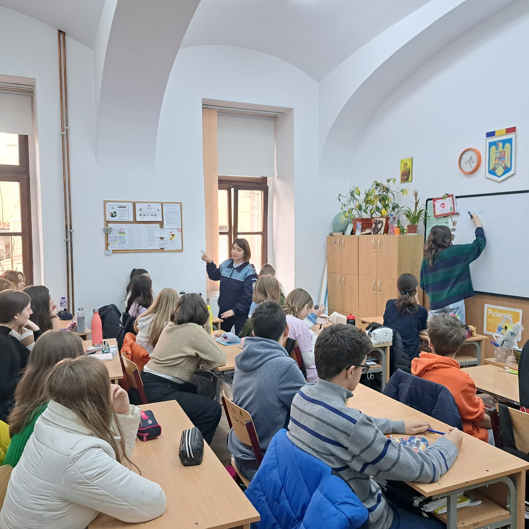 Armonie în școli, siguranță în viață