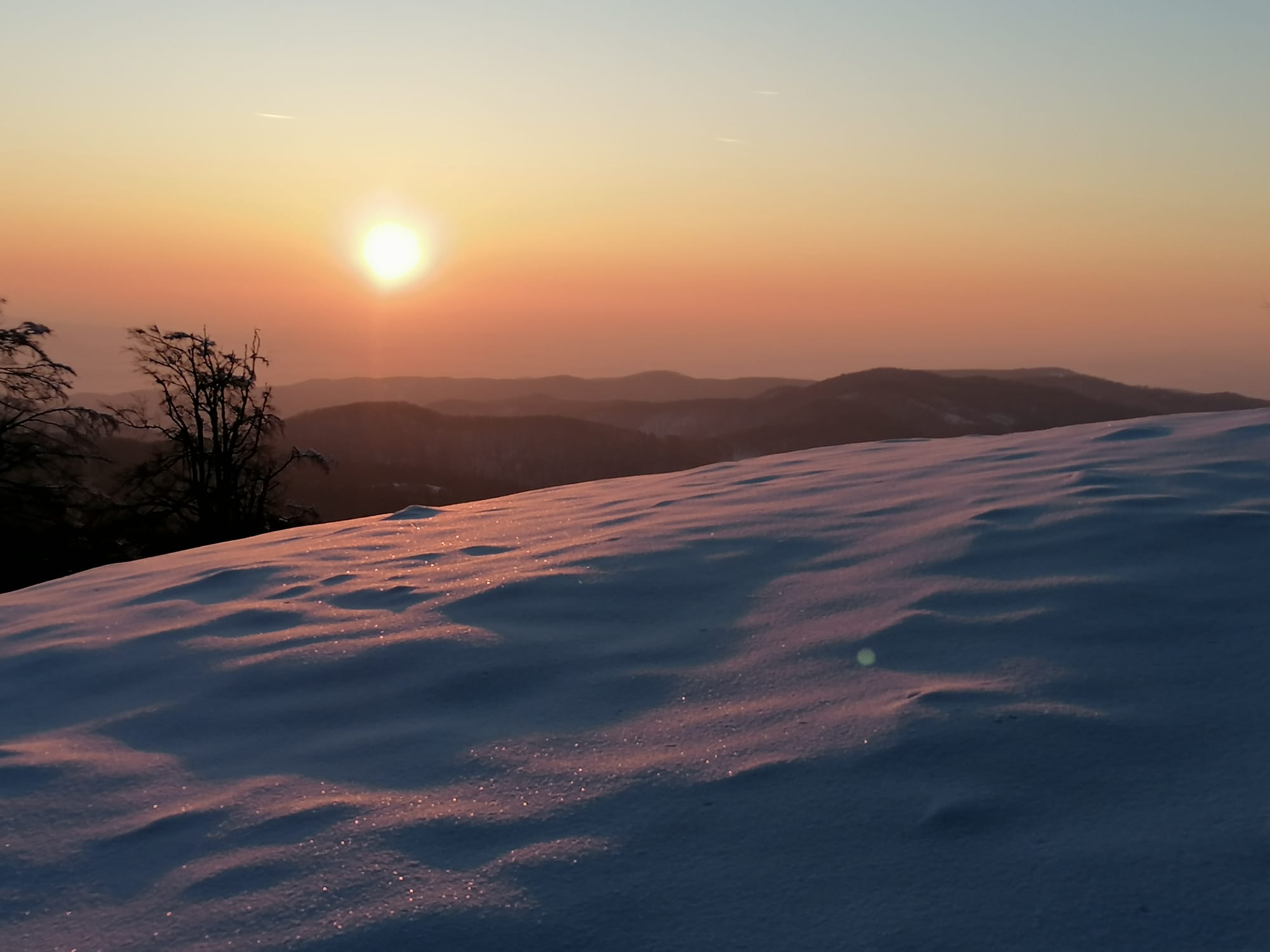 O drumeție pe Muntele Mic-Mike este tot  de ce ai nevoie pentru ați încărca bateriile