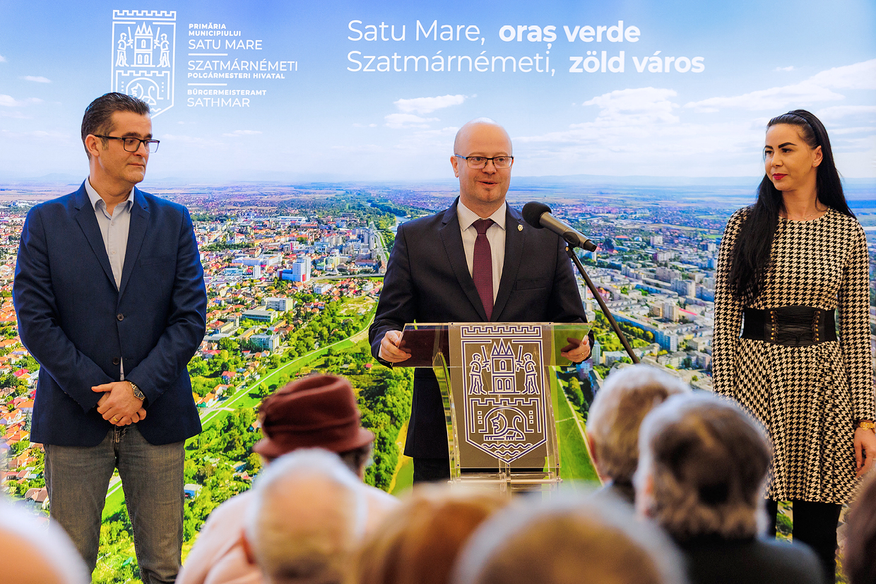 CUPLURILE DE AUR ȘI DIAMANT, PREMIATE DE MUNICIPALITATE