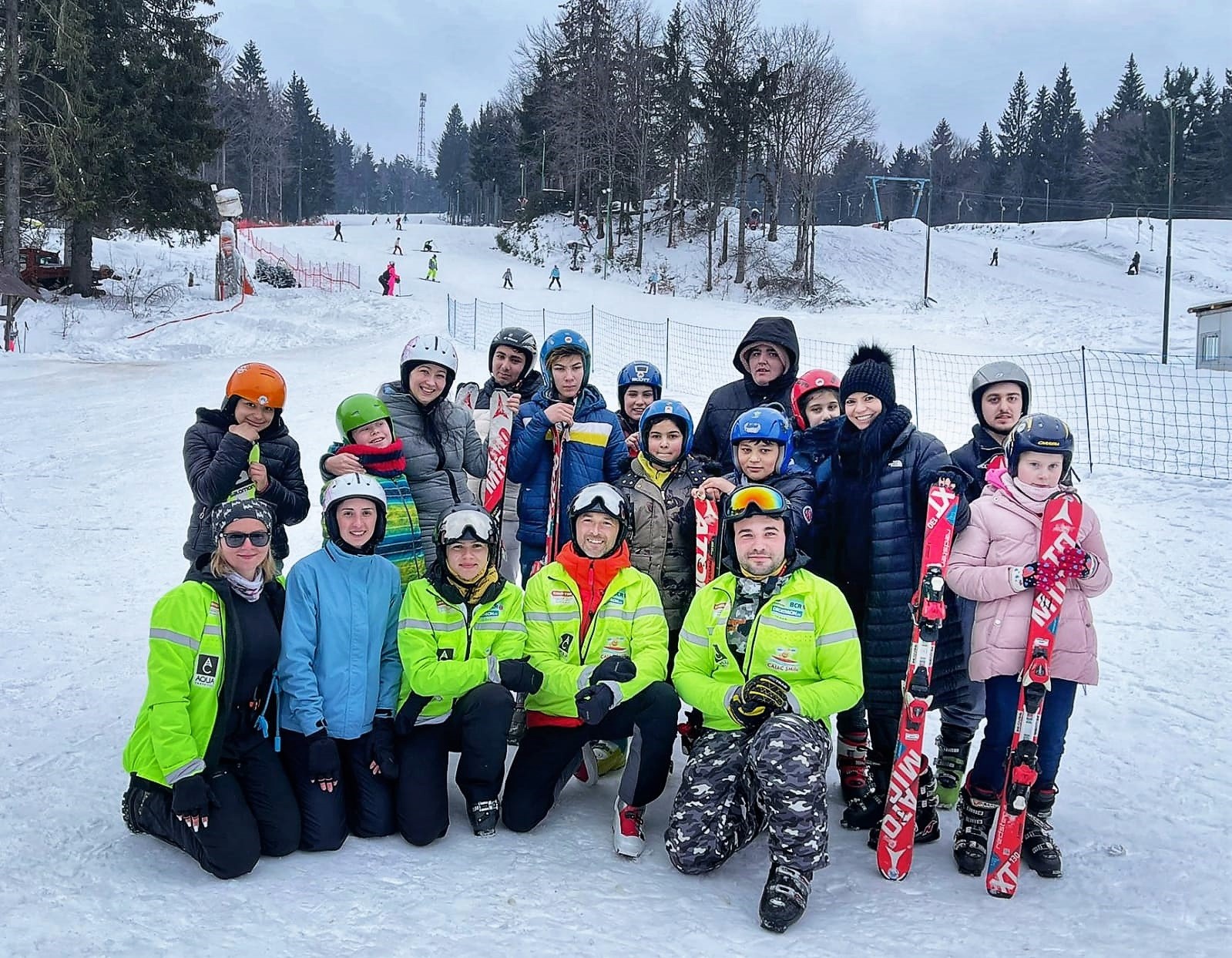 Program de inițiere în schi pentru 200 de copii speciali din  Satu Mare