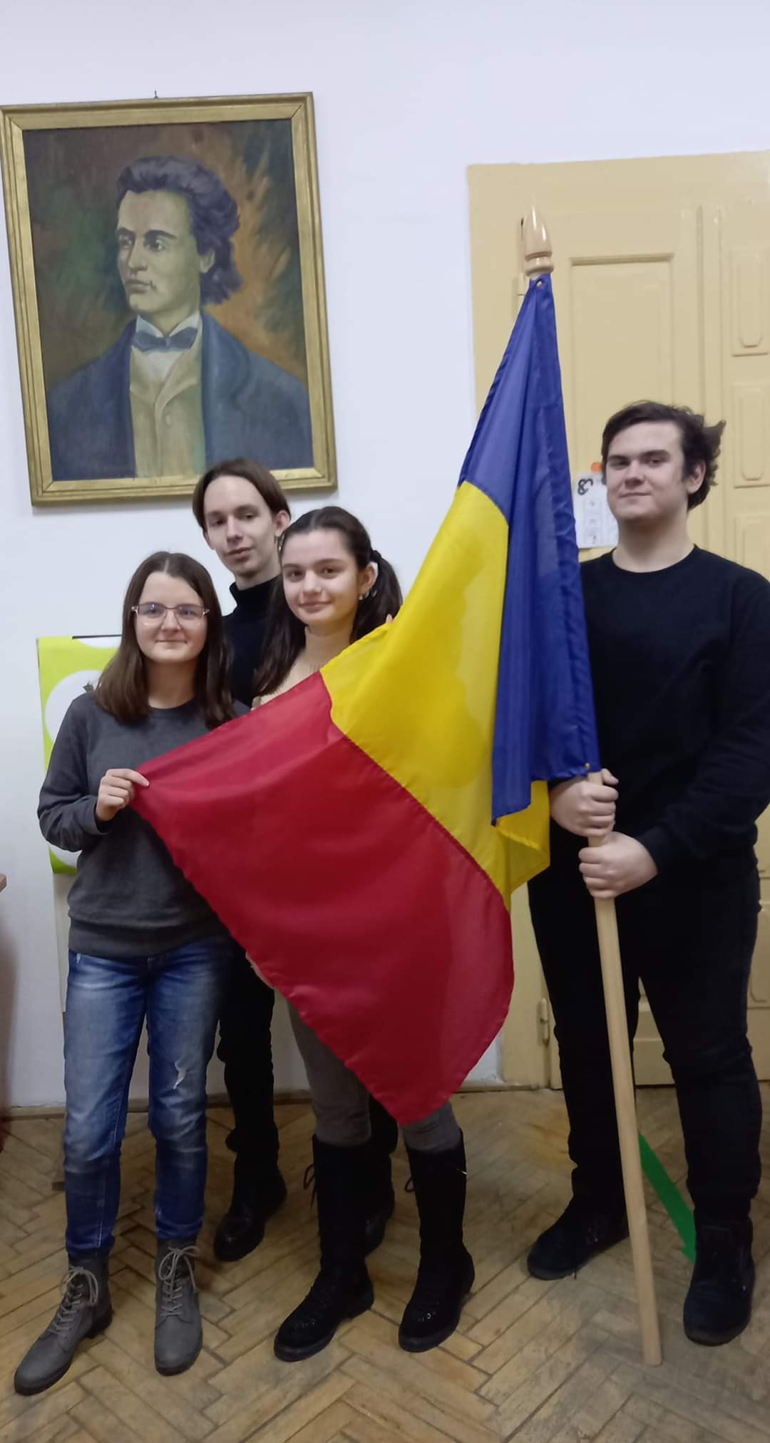 Olimpiada International STEM Innovation Olympiad - ISIO 2023: Aur și Argint pentru EchipaMultitouch a Colegiului Național ”Mihai Eminescu”
