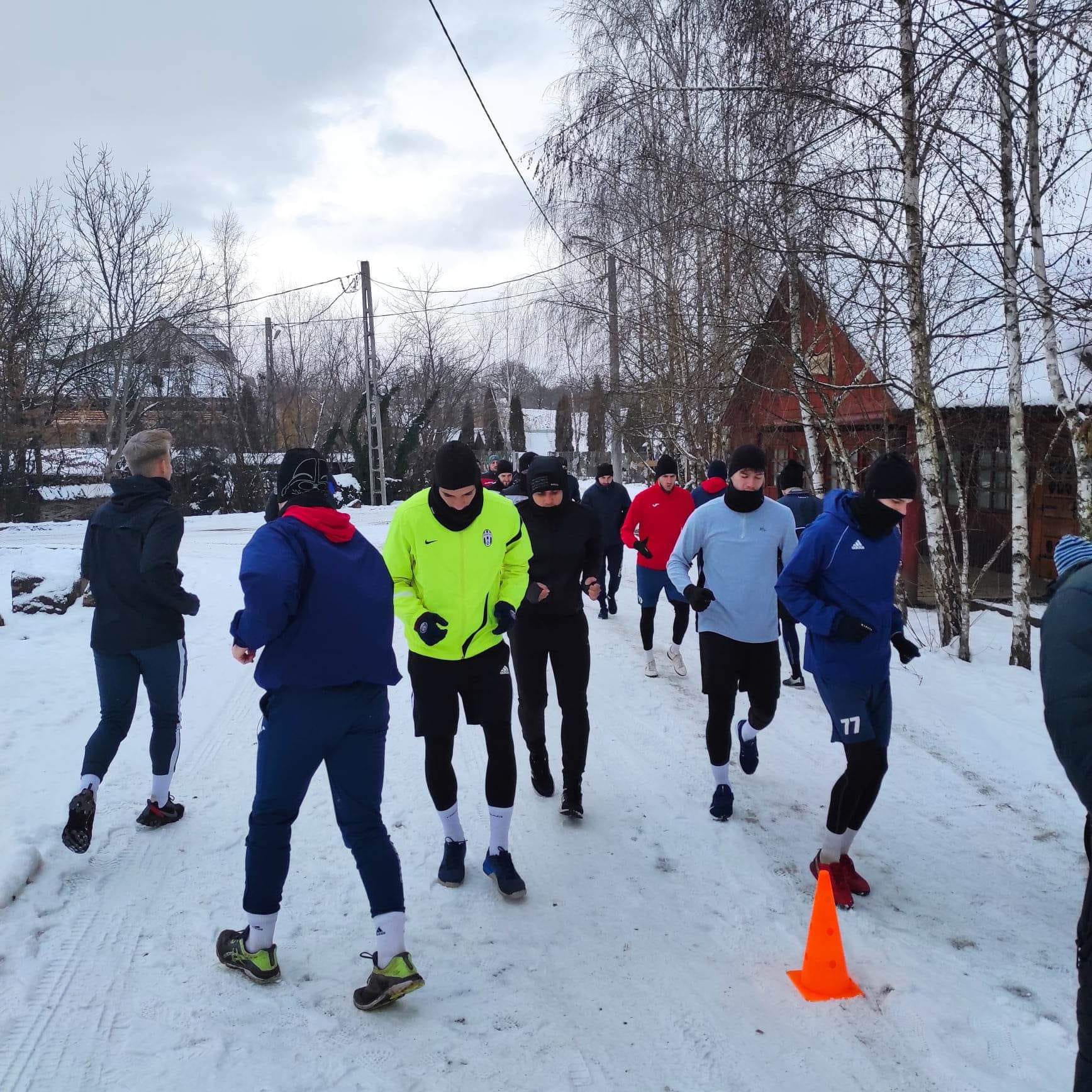 Liga a 3-a. Amicalul Victoria Carei- Lotus Felix anulat de zăpadă