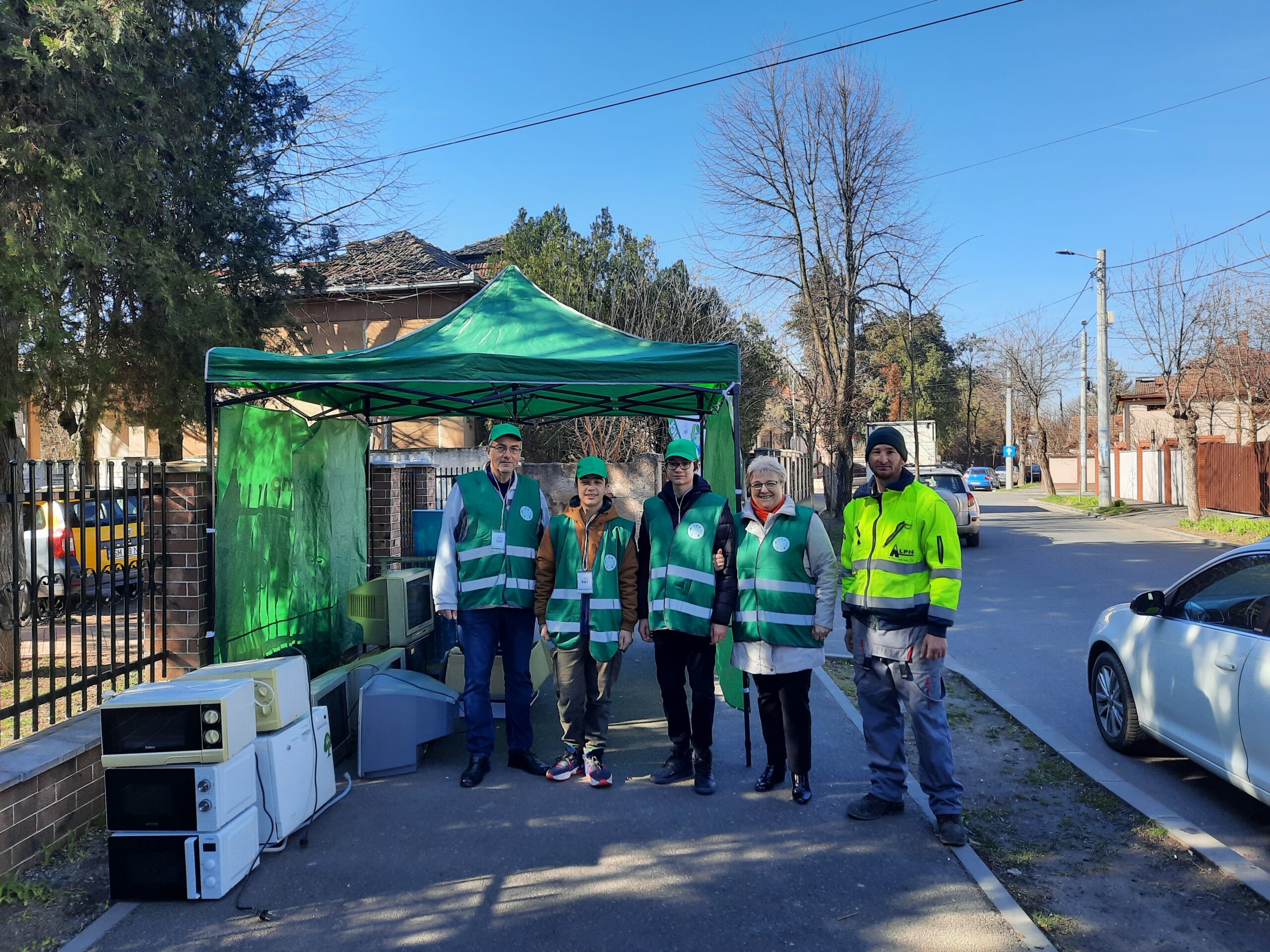 Campania de colectare a deșeurilor electrice și electronice a continuat la cele 4 puncte de colectare