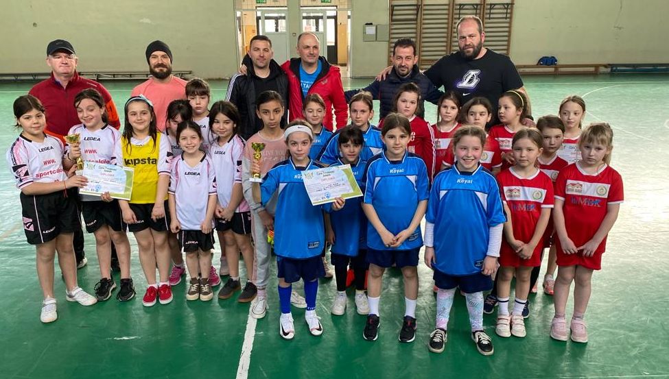 Echipa Școlii Gimnaziale “Vasile Lucaciu” Satu Mare, campioană județeană la clasele 0-II