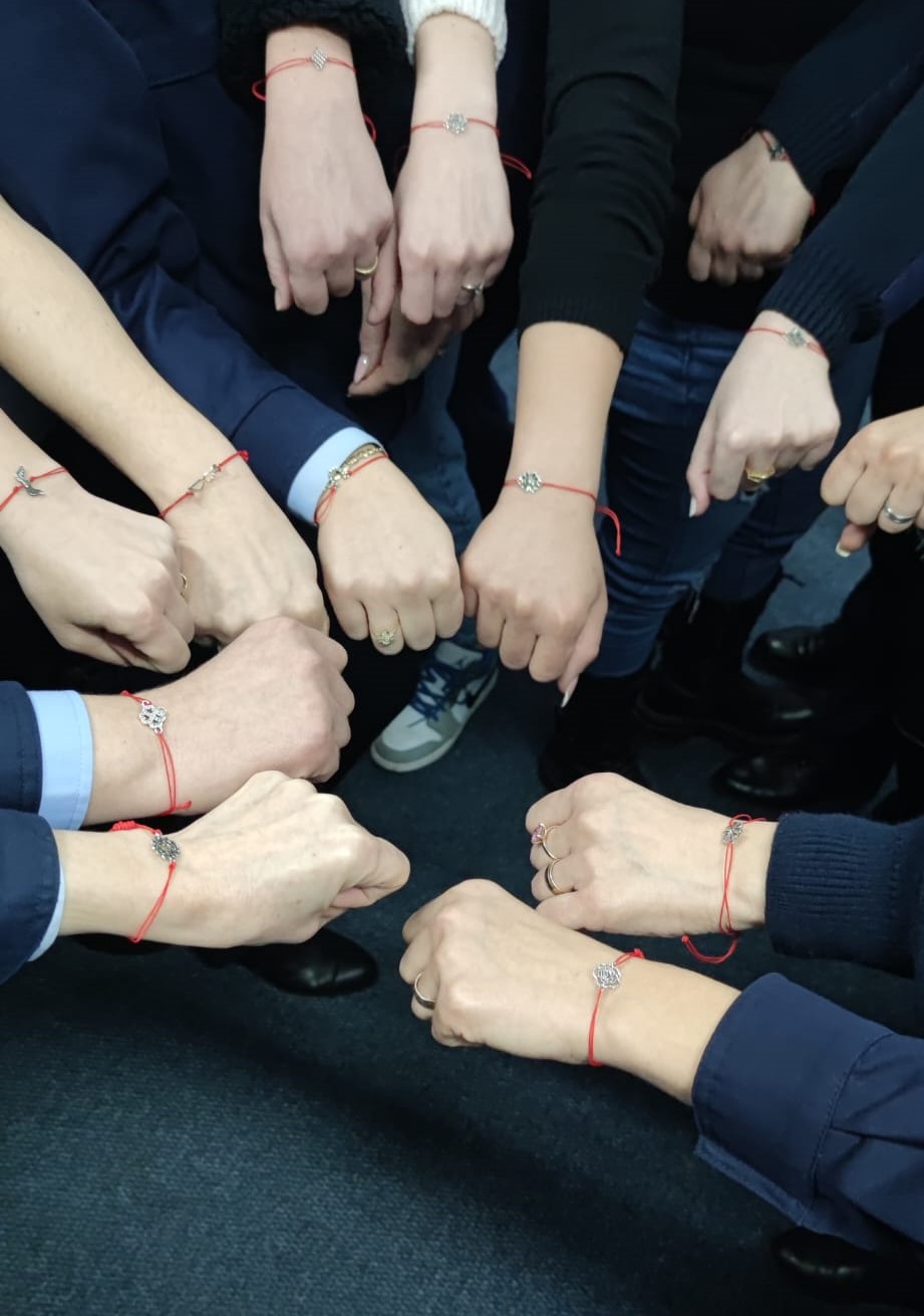 Mărţisorul jandarmilor sătmăreni a venit cu sprijinul copiilor din cadrul Centrului Sfânta Tatiana