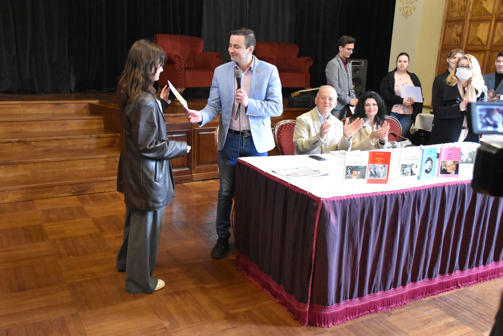 Marele Premiu al concursului de reportaje Iosif Țiproc merge din nou la „Doamna Stanca”