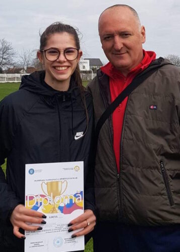 Cura Roxana, Karikas Barbara, Hotea Alex şi Leordean Luca, campioni judeţeni