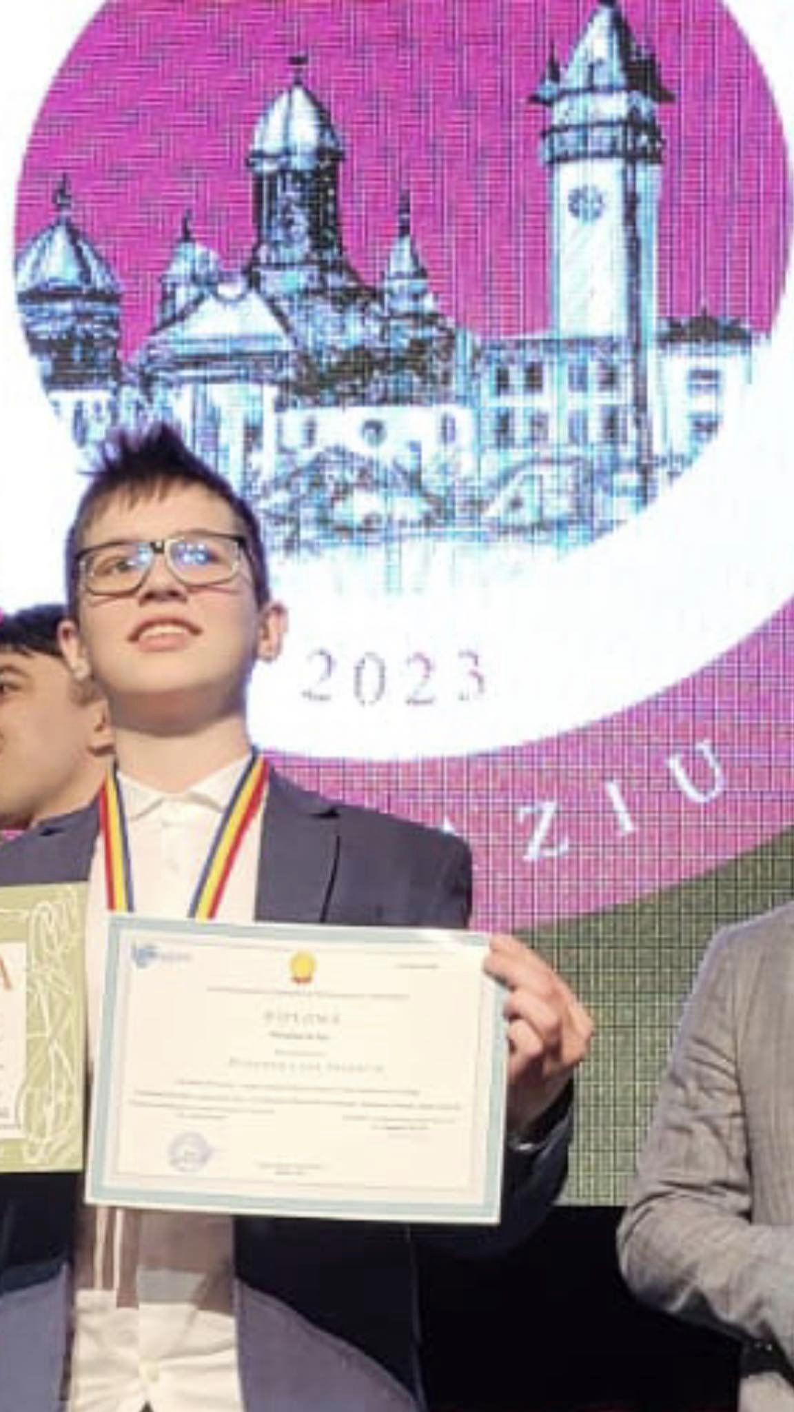 O nouă reușită a tânărului geniu  sătmărean Luca Mureșan
