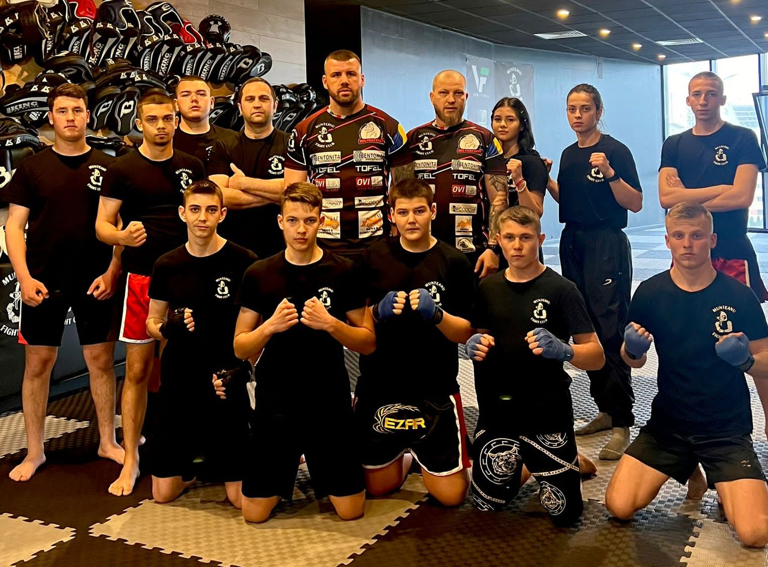 Succes total pentru sportivii de la “Munteanu Fight Club” la Gala AMC de la Baia Mare