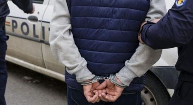 Bărbat reținut de polițiști pentru comiterea infracțiunii de nerespectarea ordinului de protecție provizoriu