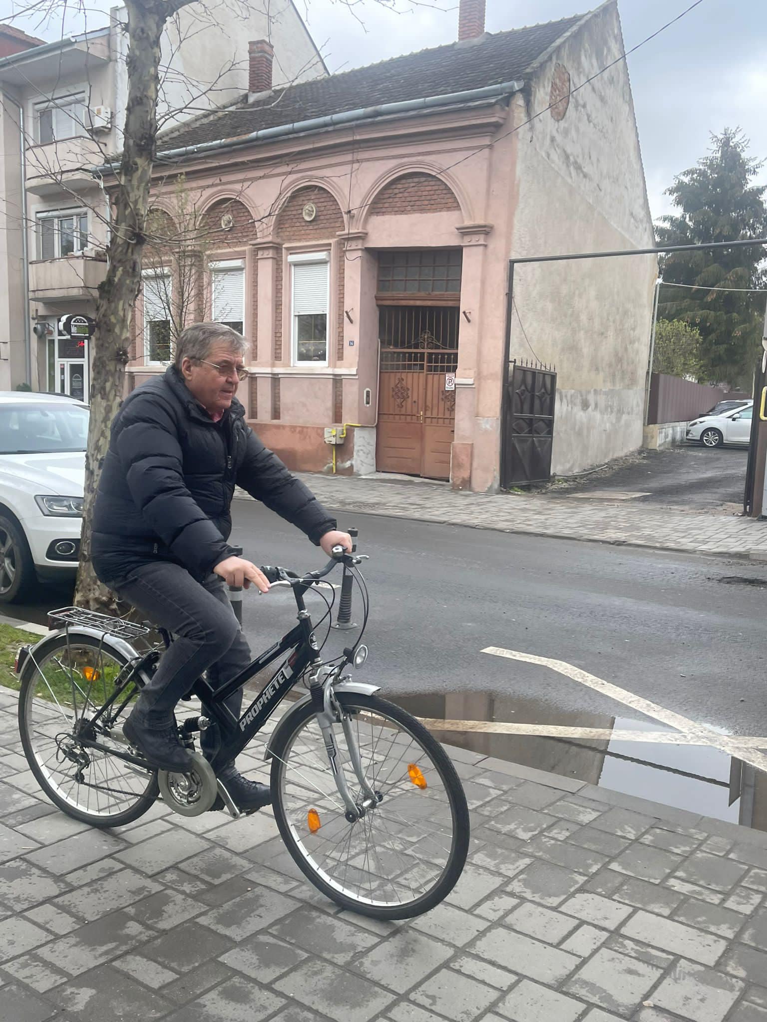 FOTOGALERIE. PSD Satu Mare încurajează populația sã renunțe la mijloacele de deplasare poluante