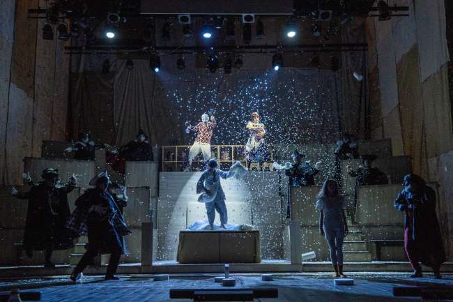 Teatrul de Nord vă invită la spectacolul de commedia dell'arte BOLNAVA ÎNCHIPUITĂ, adaptare după Carlo Goldoni