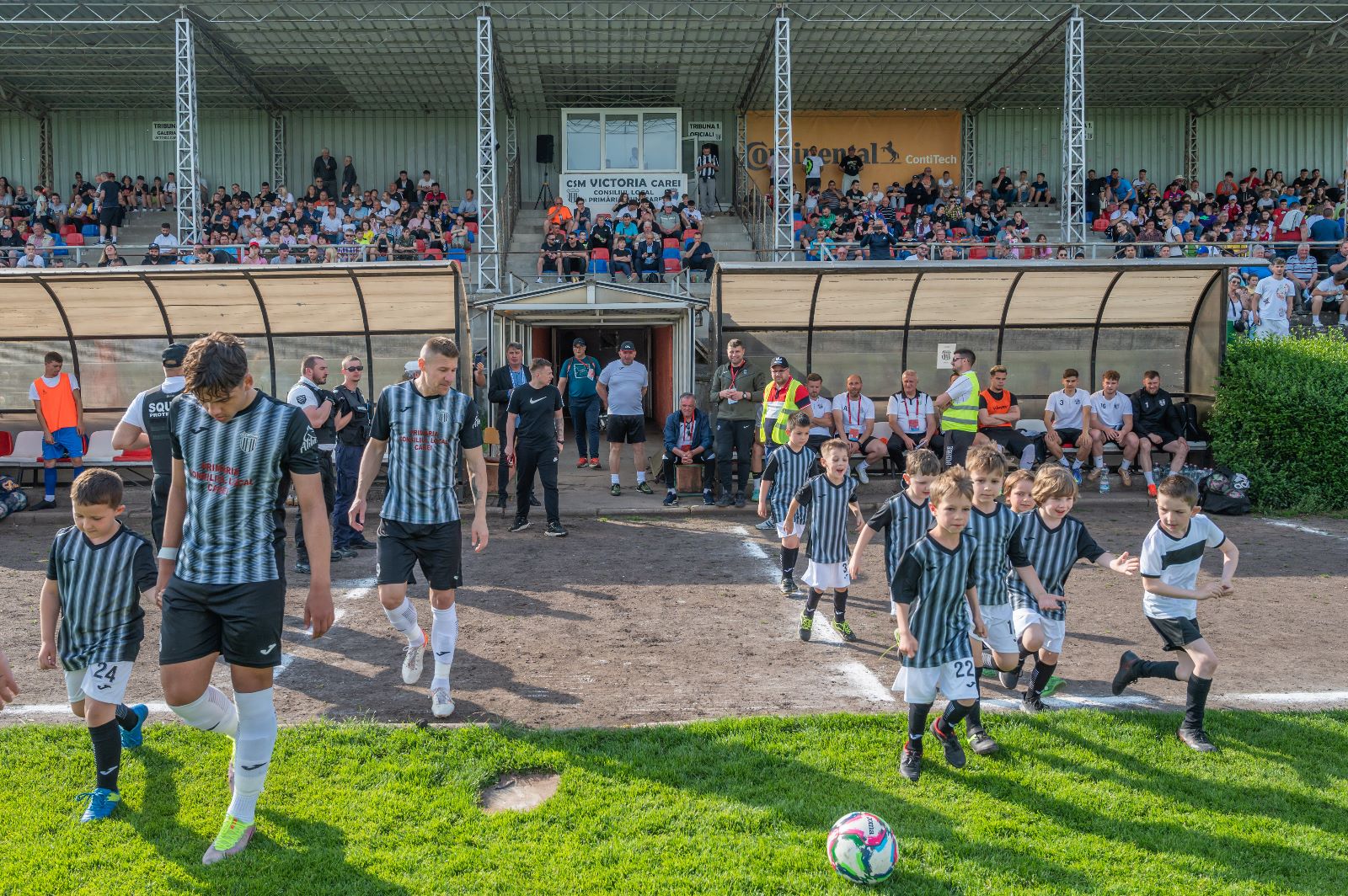 Tripla lui Tincău duce Victoria la un pas de salvare!