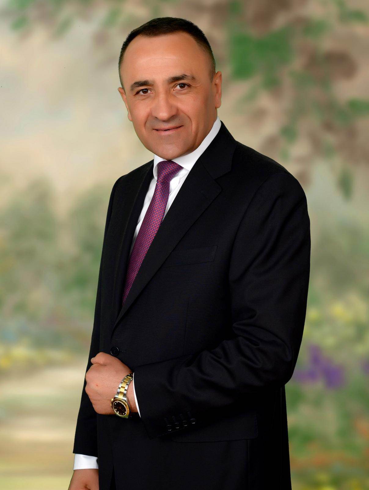 LA MULȚI ANI,  VASILE BUD!!!