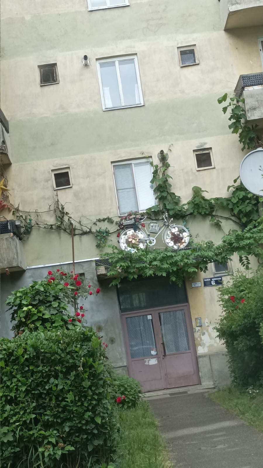 Aer vintage în cartierul Solidarității