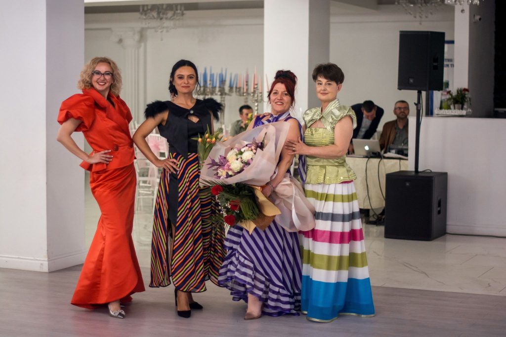 Designerul Ana Maria Ullmann și-a lansat colecția de haine pentru femei