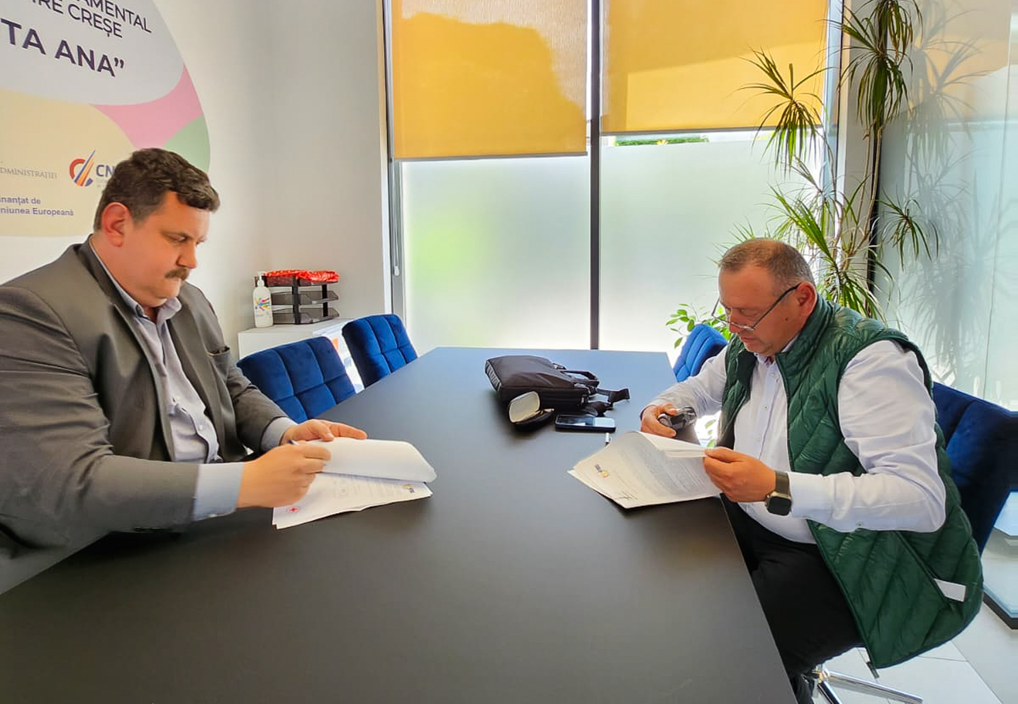 Containere sanitare pentru nouă localități din județul Satu Mare