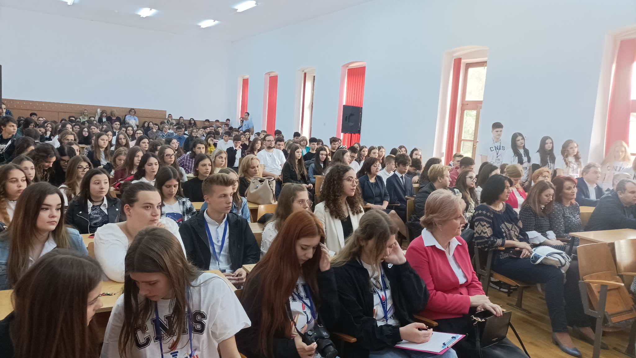 ACTIVITATE. Colegiile Naționale sătmărene și-au deschis porțile în fața viitorilor elevi